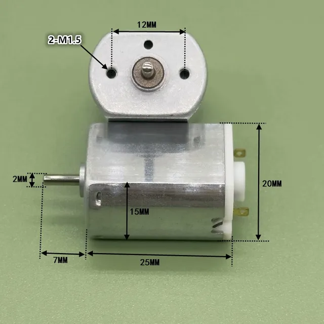 Il Metallo Dell'ingranaggio Spinge Il Primo Piano Il Grande Dente Dentro Motore Cambi 129106929 - Foto 4