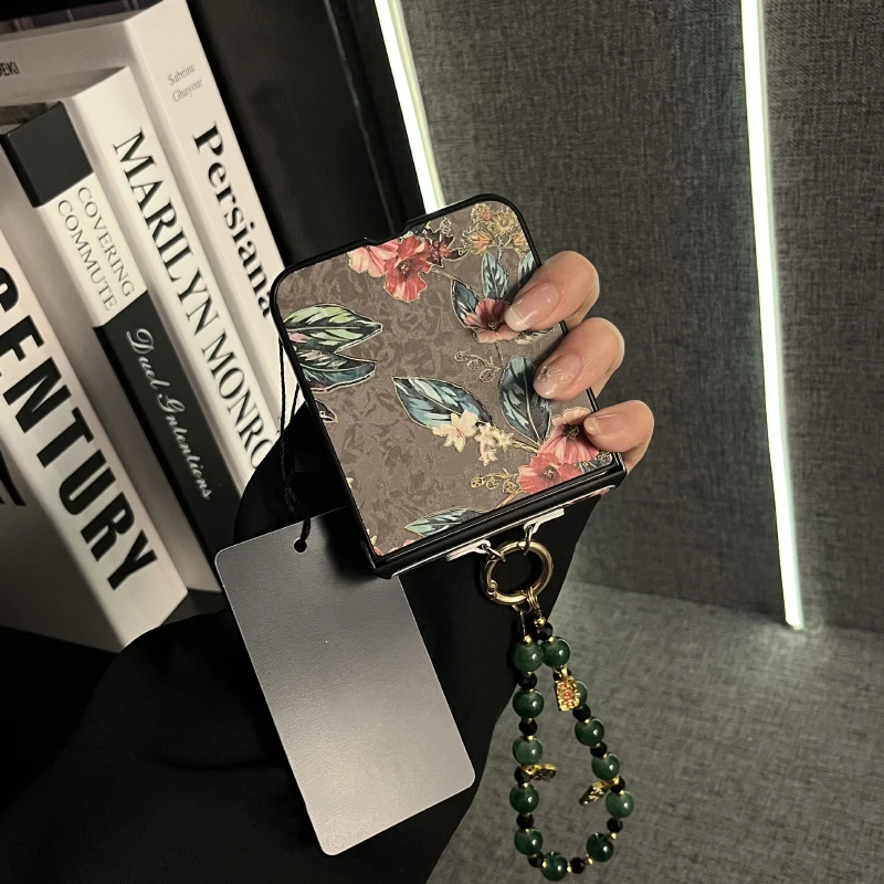 Korean Luxury Retro Floral Jade Beads Bracelet Phone Case - Ultra Protection Back Cover