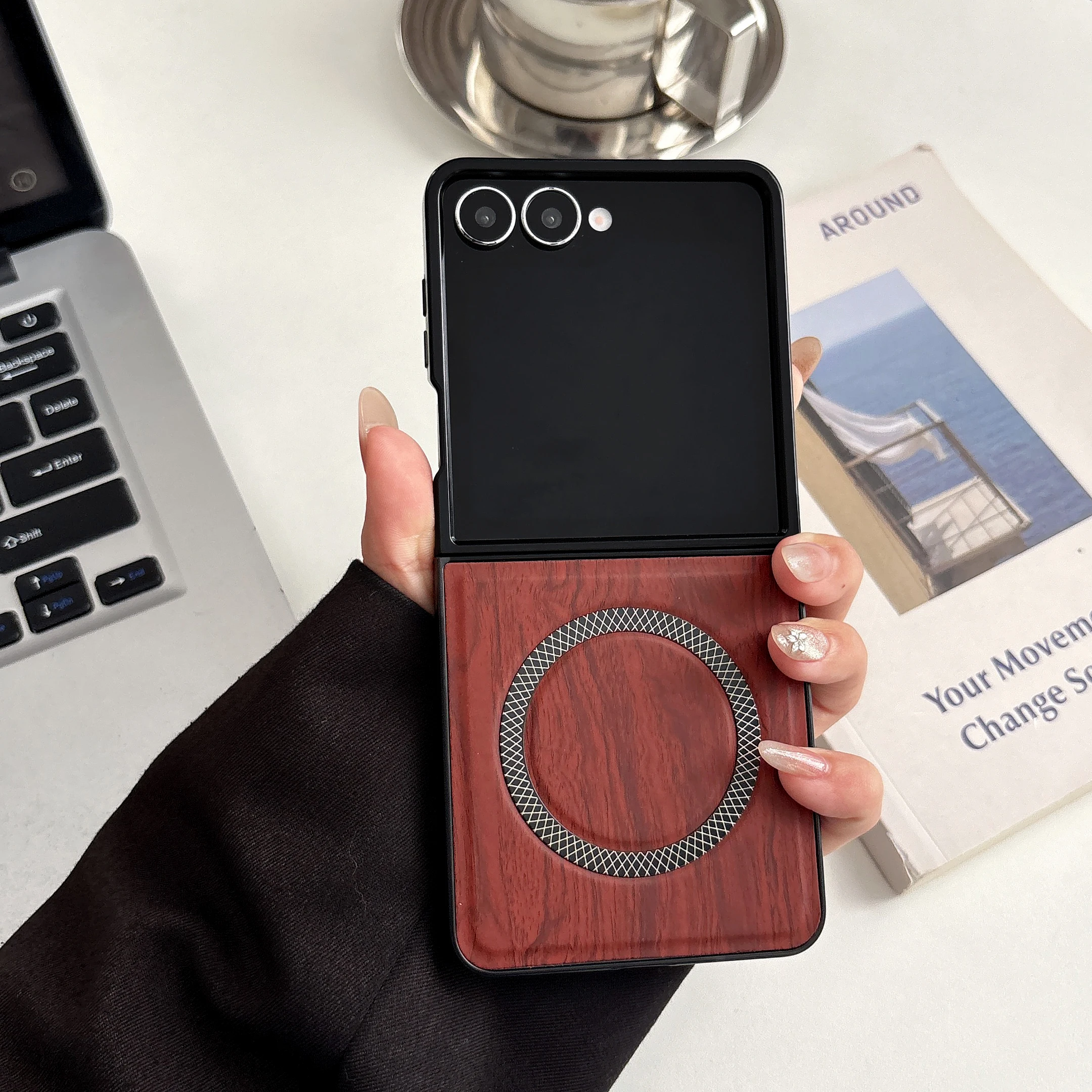 Luxury Wood Grain Magnetic Leather Phone Case with Magsafe Compatibility - Shockproof Cover