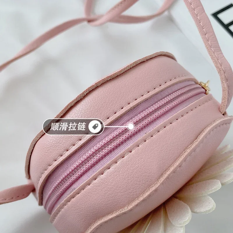1 Piece Cute Kids Girl Shoulder Bag Cartoon Floral Round Messenger Bag for Toddler Lovely Mini Travel Cash Hair Clip Storage Bag 4