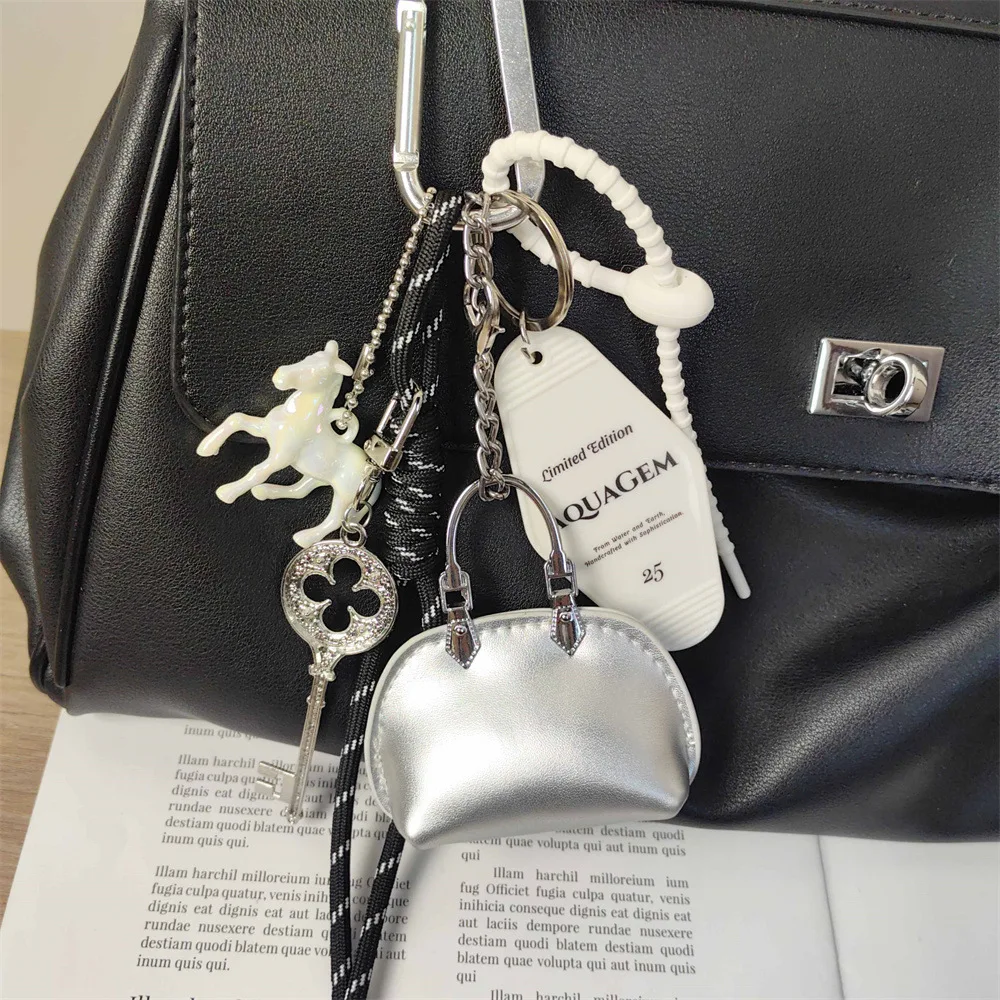 New Creative Fashion Trend Style Simple Silver Bag Keychain