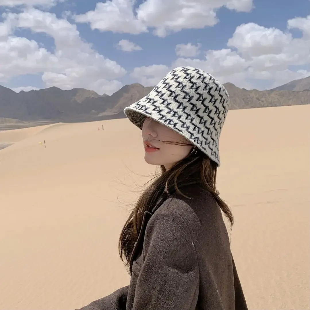 

New Autumn Winter Korean Ladies Solid Rabbit Fur Bucket Hat Outdoor Leisure Japanese Sweet Letter Panama Basin Hat Wholesale