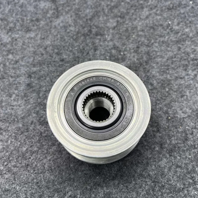 Alternator Pulley A-UDI A3 A4 B5 B6 B7 A6 C5 C6 TT Seat Skoda Superb Beetle CC Golf Passat Tiguan 1.6 1.8 2.0 06B 903 119D