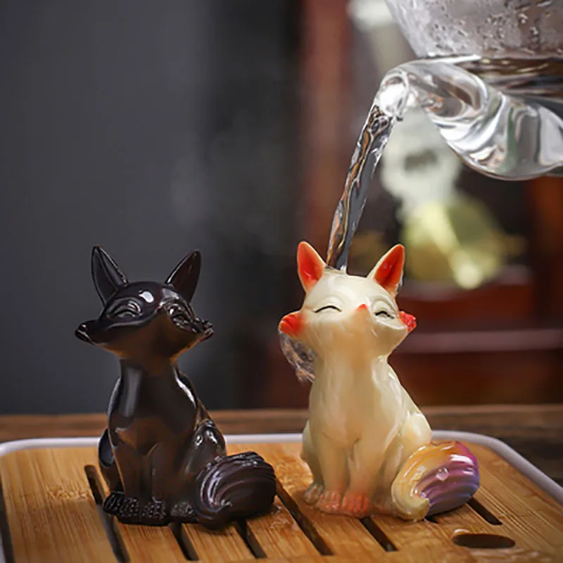 Color Changing Tea Pet Lovely The Little Fox Watering Color-changing Teaware for Tea ceremony Tearoom Ornament Household Decor tea pet ornaments