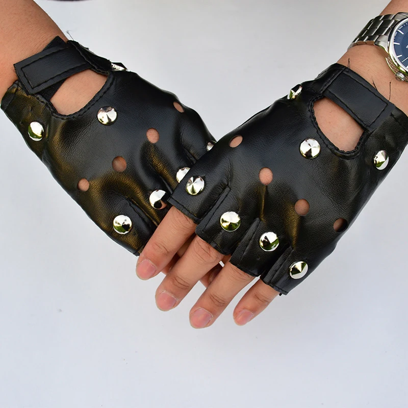 

1 Pair Halloween Black Pu Leather Fingerless Gloves Female Half Finger Motor Punk Gloves Driving Women Dance Rivets Mittens 2023