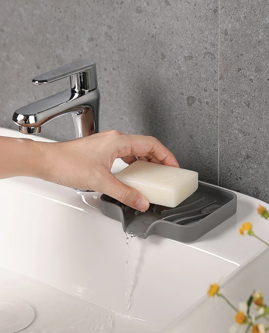Soap Holder Silicone Draining Soap Dishes Anti Slip Pad Free Punch Box Kitchen Bathroom Countertop Non-Slip Pad Shelf