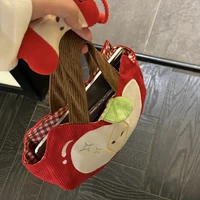 Sac à main pomme rouge créatif et mignon en velours côtelé, sac à bandoulière élégant en toile pour les sorties avec pendentif pomme, sac à bandoulière décontracté et polyvalent 2