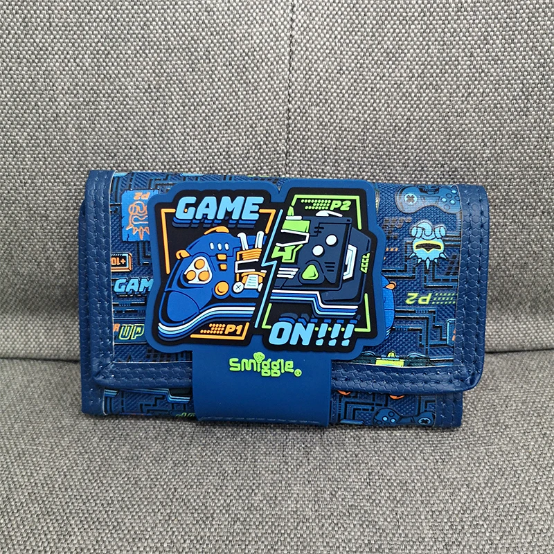 thumbnail image 1 of Mochila para videojuegos Smiggle Blue australiana auténtica, mochila con doble botón y diseño de cartero con dibujos animados de niño, estuche para lápices, estuche para lápices, 1 of 5