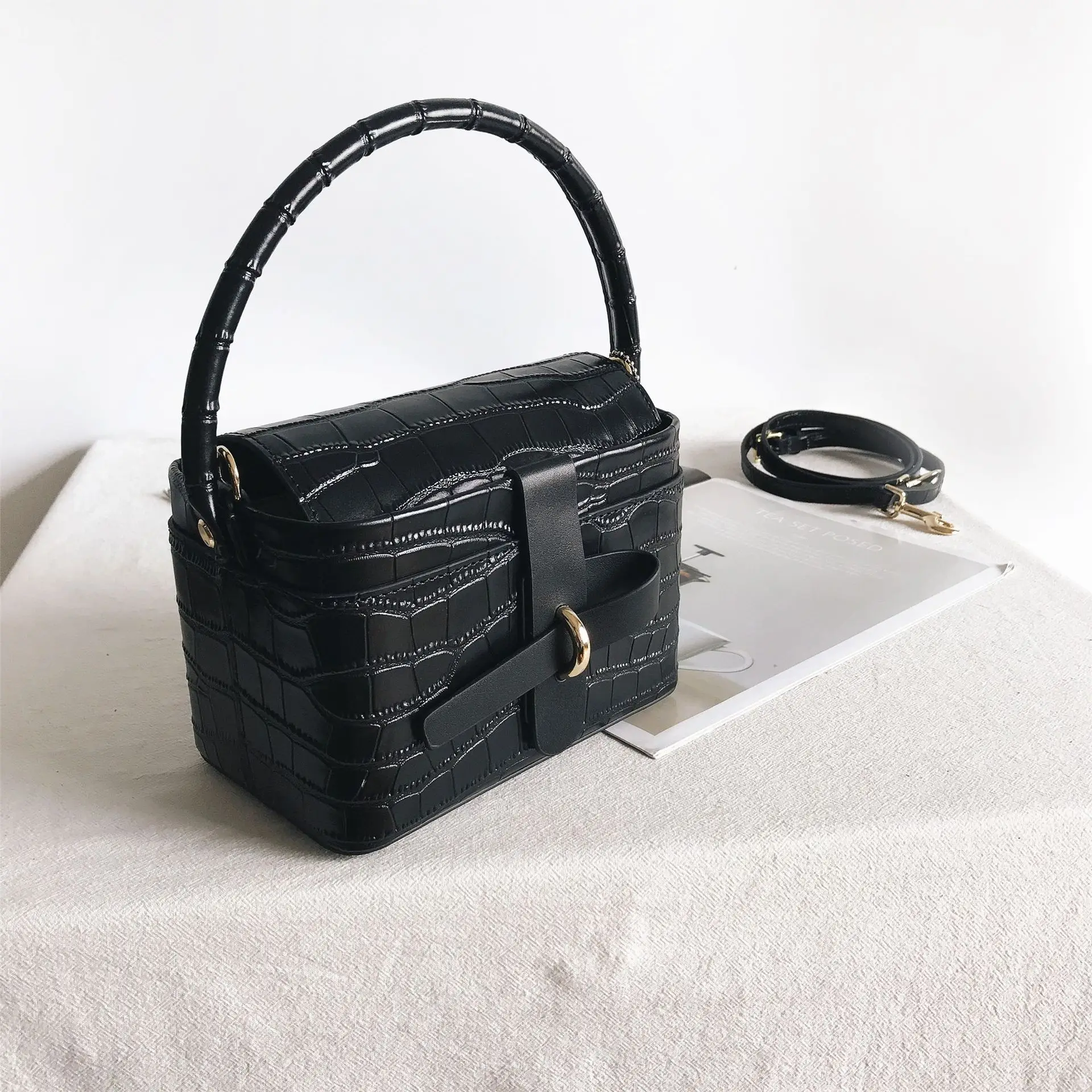 True Leather Handbag Women's Bow Bag High-End Vegetable Basket Box Crossbody Y2k Highquality Versatile Underarm Retro Fashion