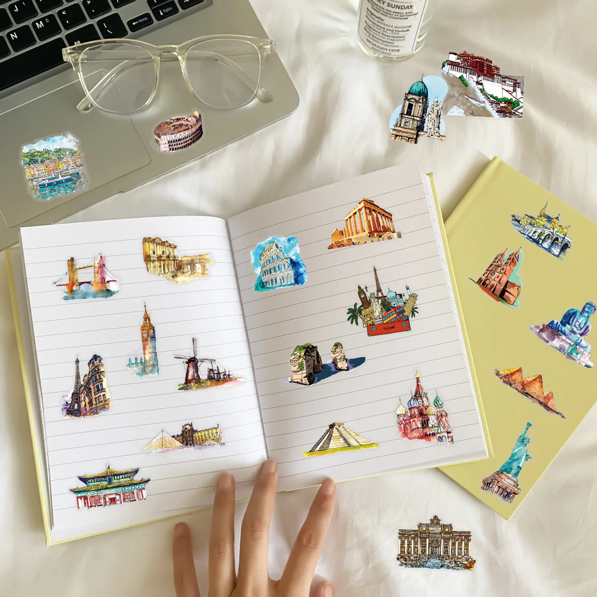 50Pcs 투명 세계 랜드마크 여행 스티커 DIY 스크랩북 수하물 물병 전화 노트북 기타에 대한 낙서