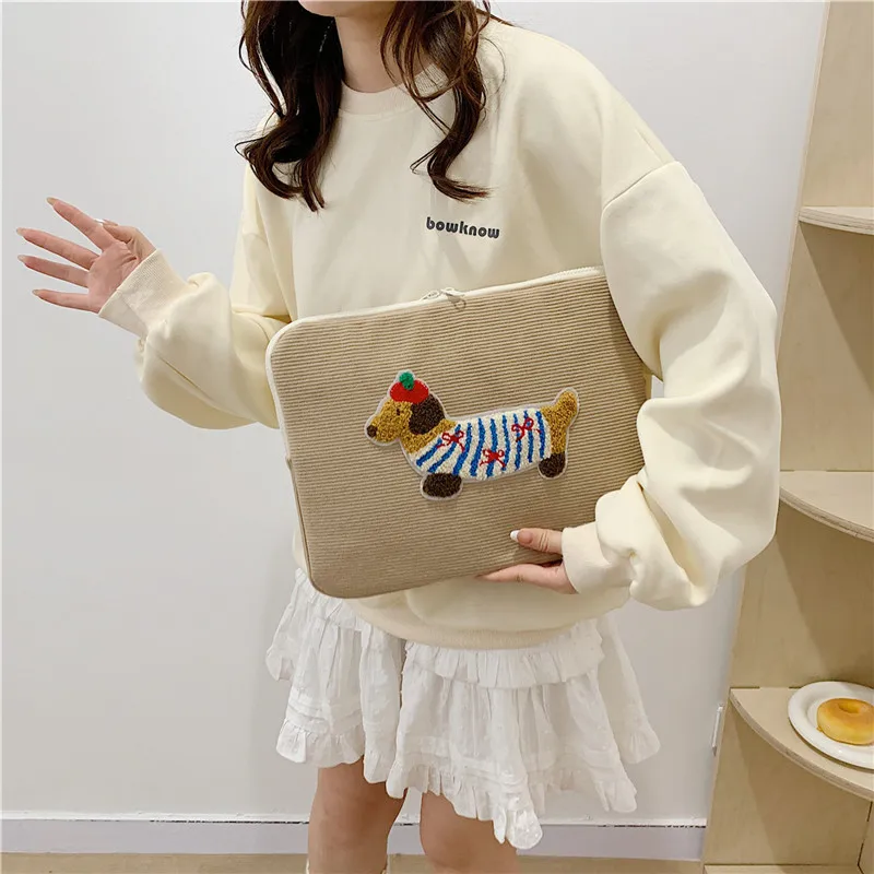 Chic Shockproof Laptop Sleeve - Insulated Protective Pouch for 13 to 15.6 Inch Devices