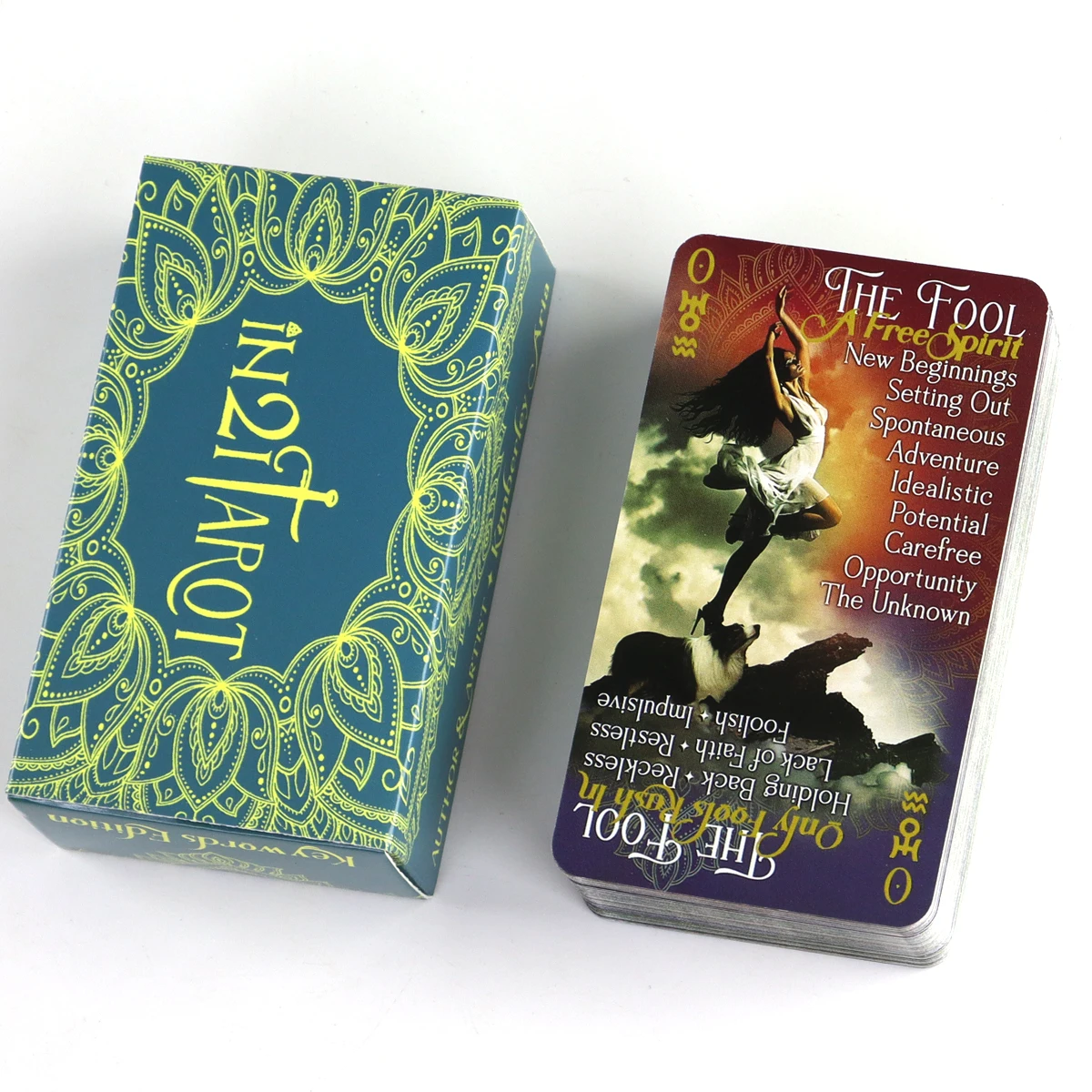 iN2IT Tarot Cards For Family Party High Quality Fortune Telling Divination Tarot Deck with Keywords 78 Cards 3