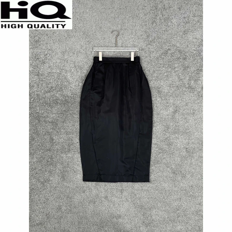

Women Red / Black Temperament Back Split High Waist Package Hip Midi Skirt