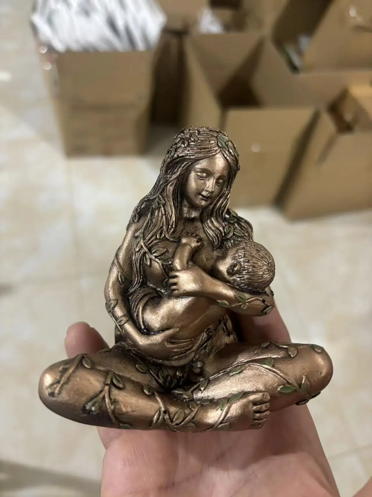 Description Picture 5 of itemMother Earth Statue Woman Crafts Sculpture For Bookshelf Living room decor Bedroom ornaments figurines & miniatures