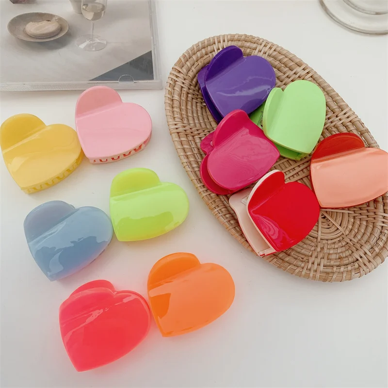 

New Cute Small Heart Acetate Hair Claw Clips Candy Color Geometric Clamps Grab Shark Clip Ins Korean Girl Women Hair Accessories