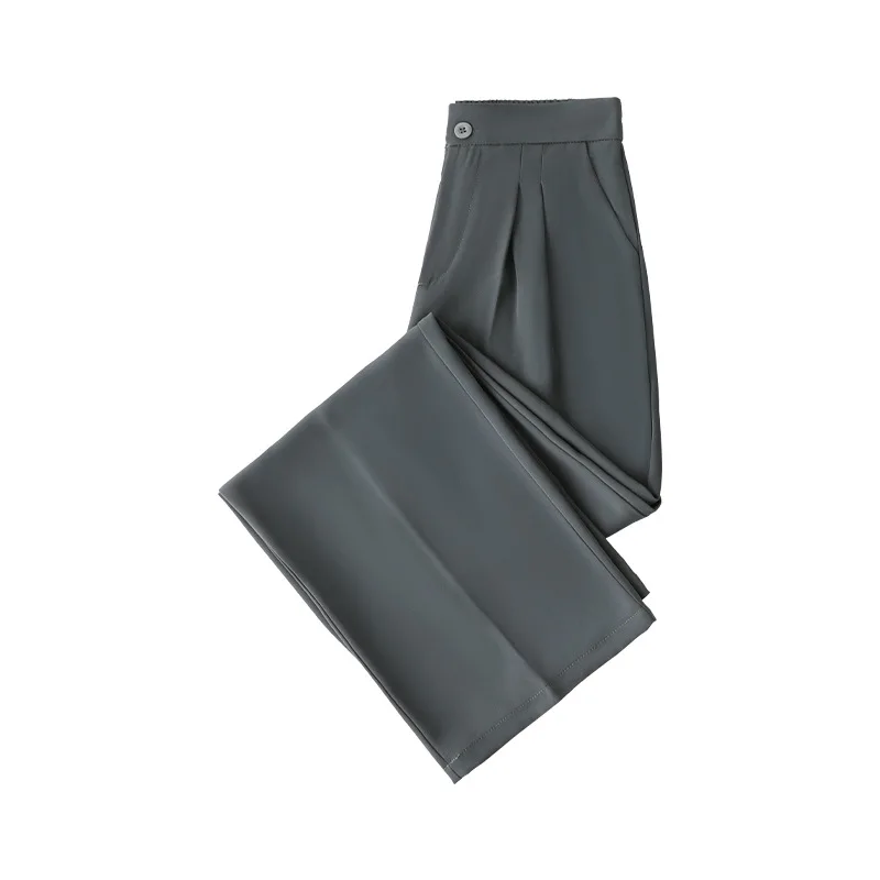 Рисунок 3 - Женские широкие брюки с деталями шва