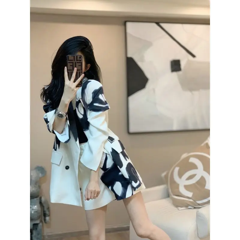 Spring and Autumn Women's Set 2023 Korean Version New Little Fragrance Fashion Professional Suit Shorts Two Piece Set