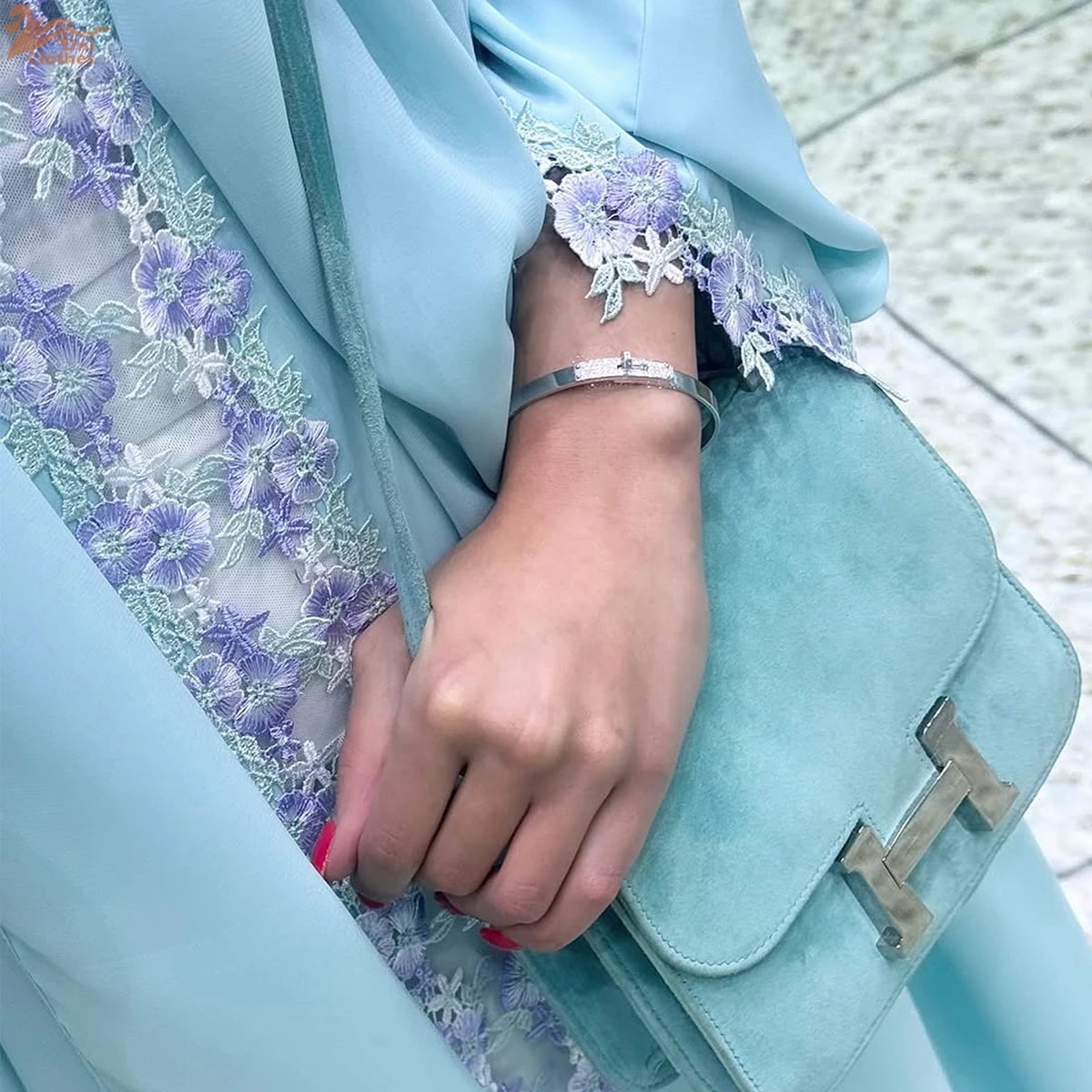2025 New Islamic Clothing Women Abaya Dubai Luxury Lace Embroidery Open Front Abaya Muslim Women Modest Dresses with Belt 2