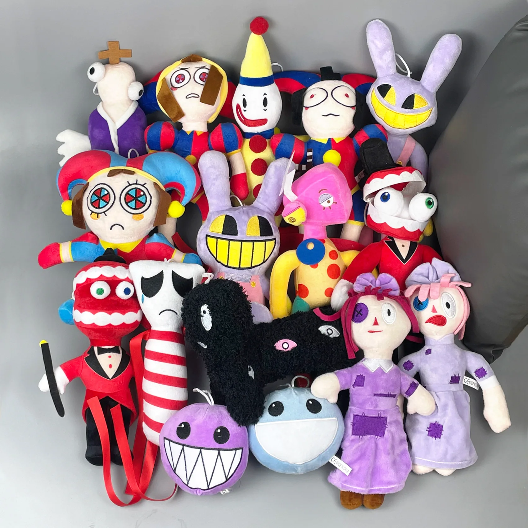 

Удивительная цифровая цирковая плюшевая кукла Pomni и Jax, плюшевая кукла, игрушки, милое Мягкое Животное, подарок на день рождения для детей, детские игрушки, 45 см