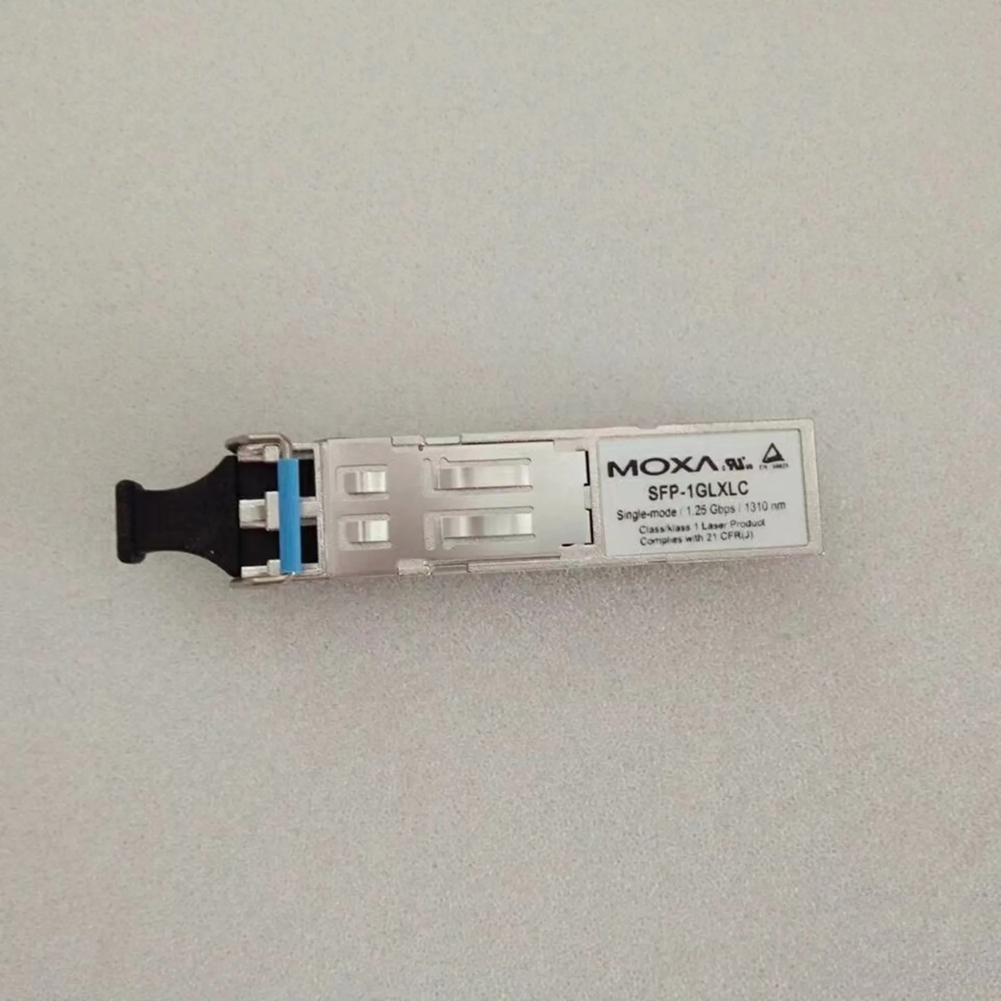 MOXA 1.25G 1310nm Transceiver Single Mode SFP-1GLXLC Gigabit 1.25Gpbs Fiber Optical Module 1 25g 1310nm lc 20km ddm transceiver module gigabit single mode dual fiber