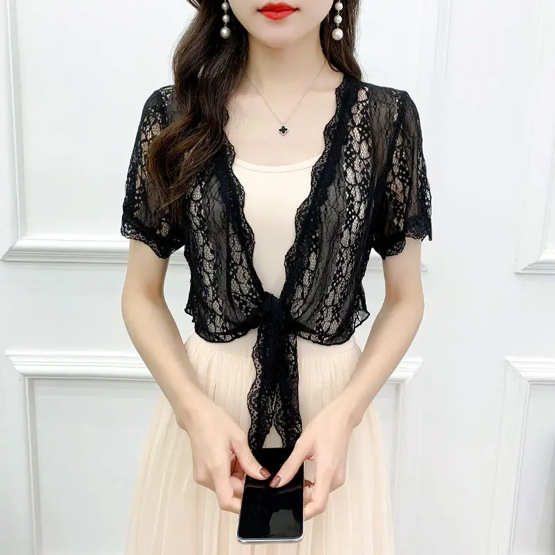 단색 패션 레이스 코트, 템퍼러먼트 가디건, 2024 신상 반팔, 블랙 할로우 아웃 상의, 여름 자외선 차단 재킷
