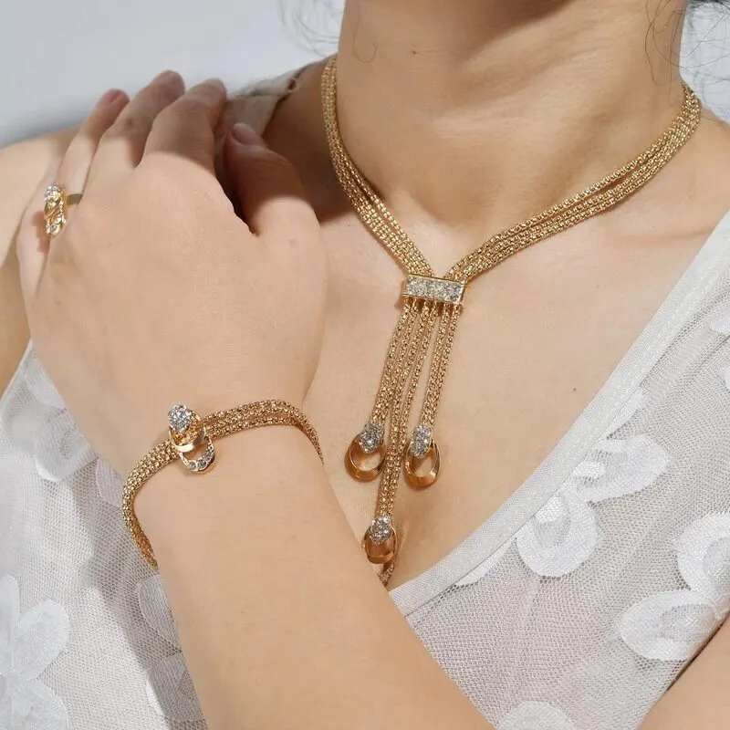 Jewelry sets 4Pcs Rings Necklace Earrings Bracelet Golden Jewelry For Women