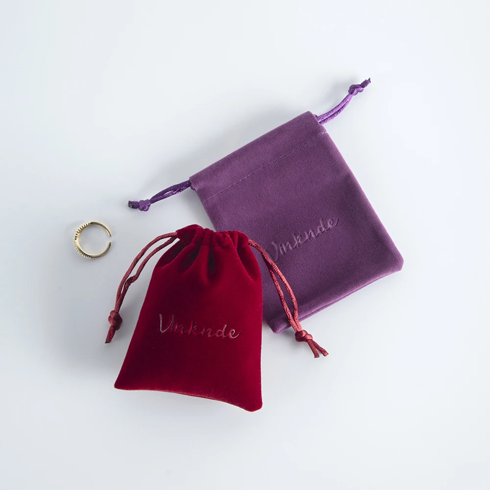 100 Stück Individuell Bedruckte Logo-Samtbeutel mit Kordelzug, Schicke Hochzeits-Geschenkbeutel, Kleine Kordelzugbeutel für Ohrringe – Detail 4