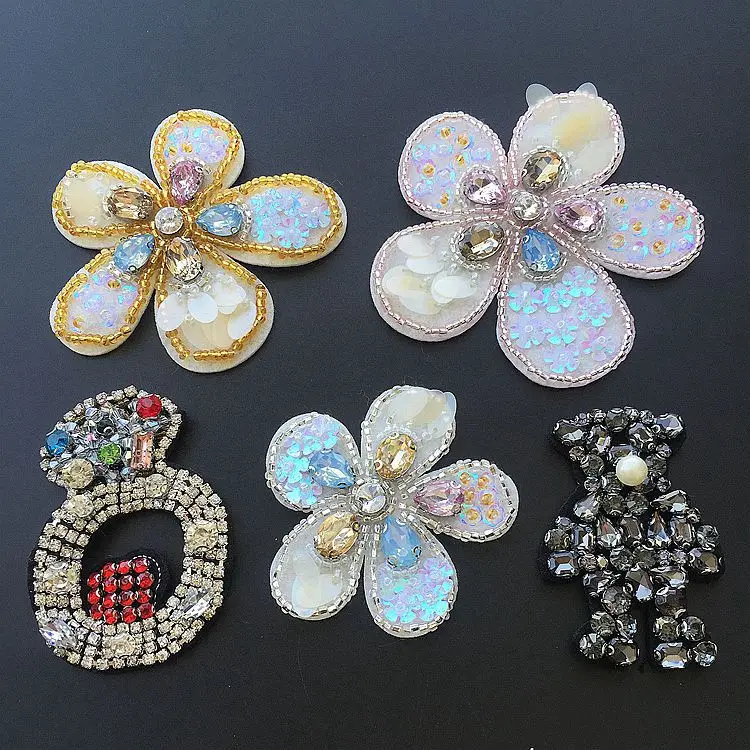 

Free Shipping Wholesale 20pcs/lot Rhinestone Applique for Wedding Gown Bridal Sash Evening Wear Rhinestone Patch WZY205