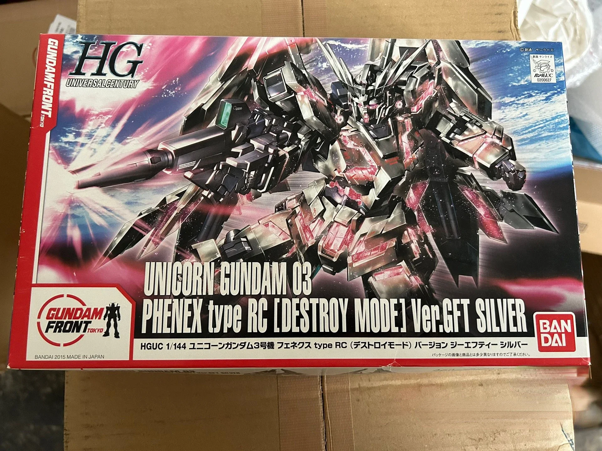 

Original Bandai Gunpla Model HG HGUC 1/144 UNICORN GUNDAM 03 PHENEX type RC [DESTROY MODE] Ver.GFT SILVER Assemble Robot