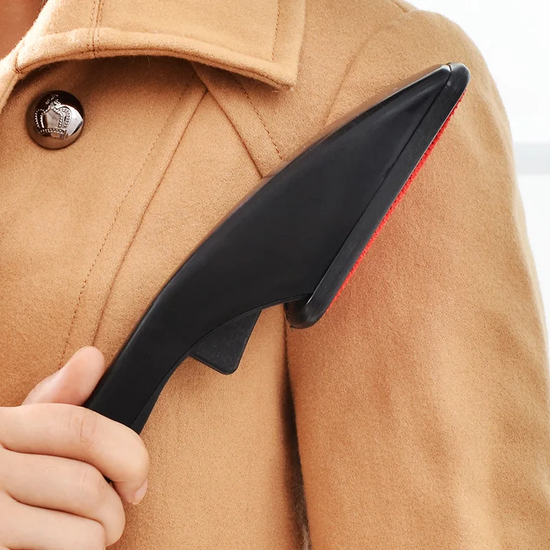 Creative Rotatable Wool Coat Removal Brush Cashmere Coat Electrostatic Adsorption Dust Brush Household Cleaning Supplies
