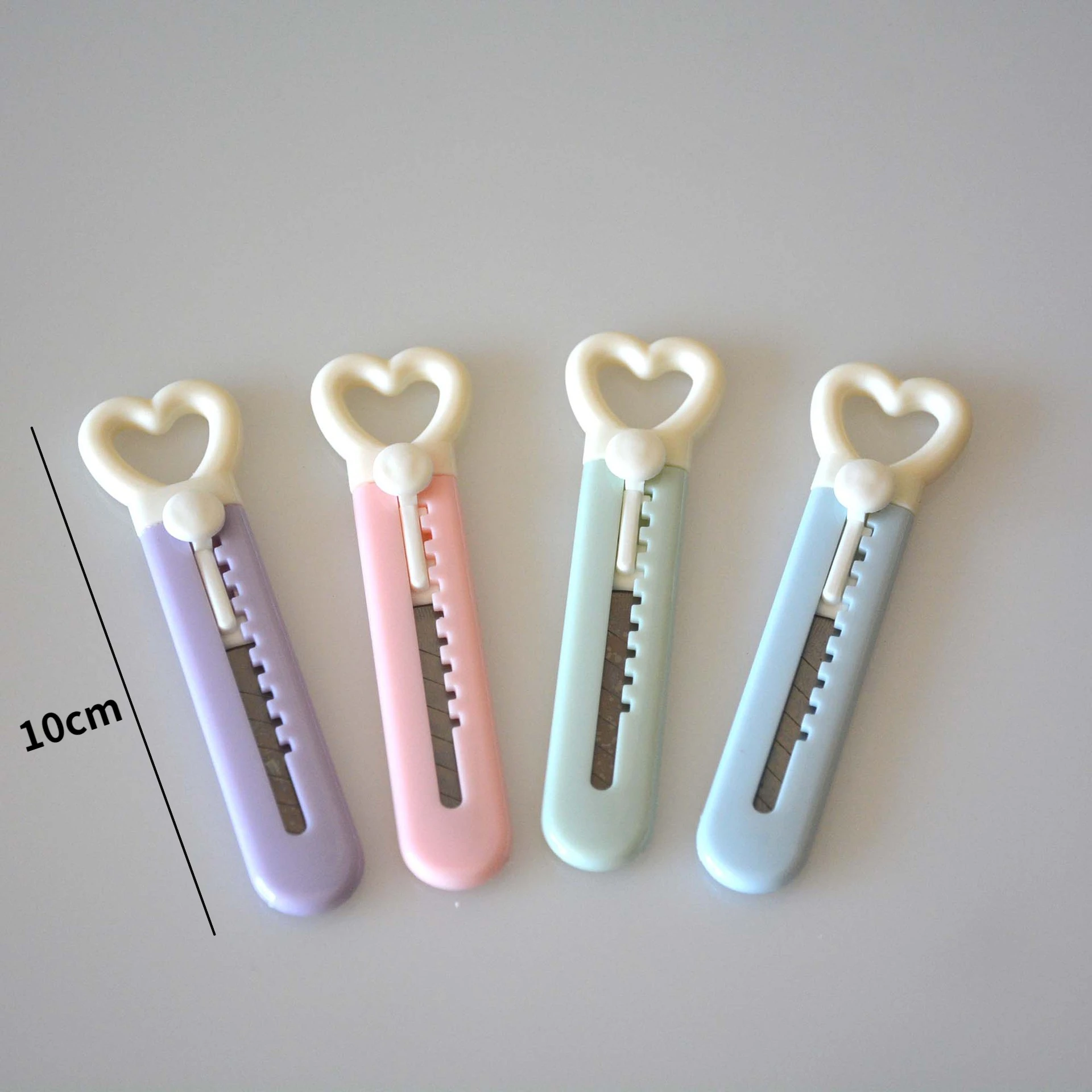 10cm Kawaii mini pocket love heart art utility knife express box knife paper cutter craft wrapping refillable blade stationery utility knife paper cutter unboxing knife pocket folding knife
