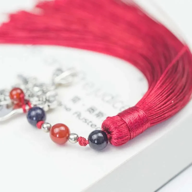 1PC Chinese Style Retro Metal Bookmark with Tassel Creative Plum Blossom Book Mark Students Stationery Gift