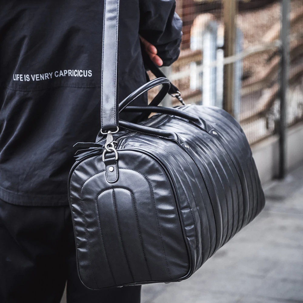 Luggage bag leather men’s fitness bag large capacity black travel bag cowhide crossbody portable male travel bag