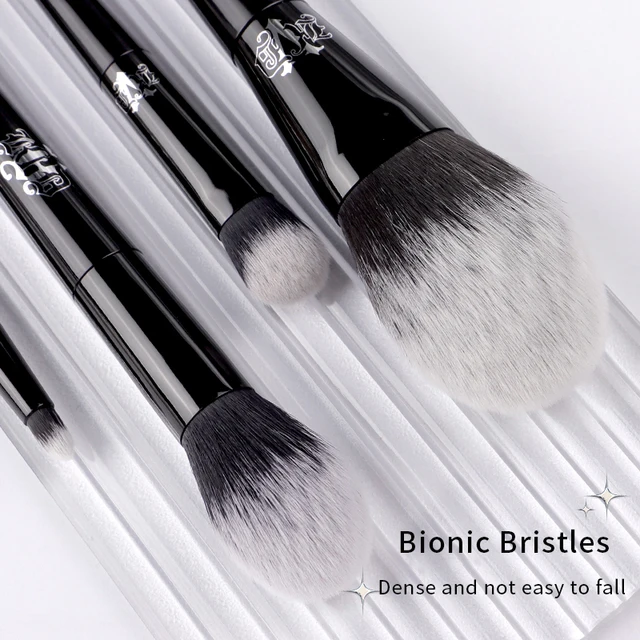 Set de brochas de maquillaje KVD profesionales: Rostro y Ojos | Emoape