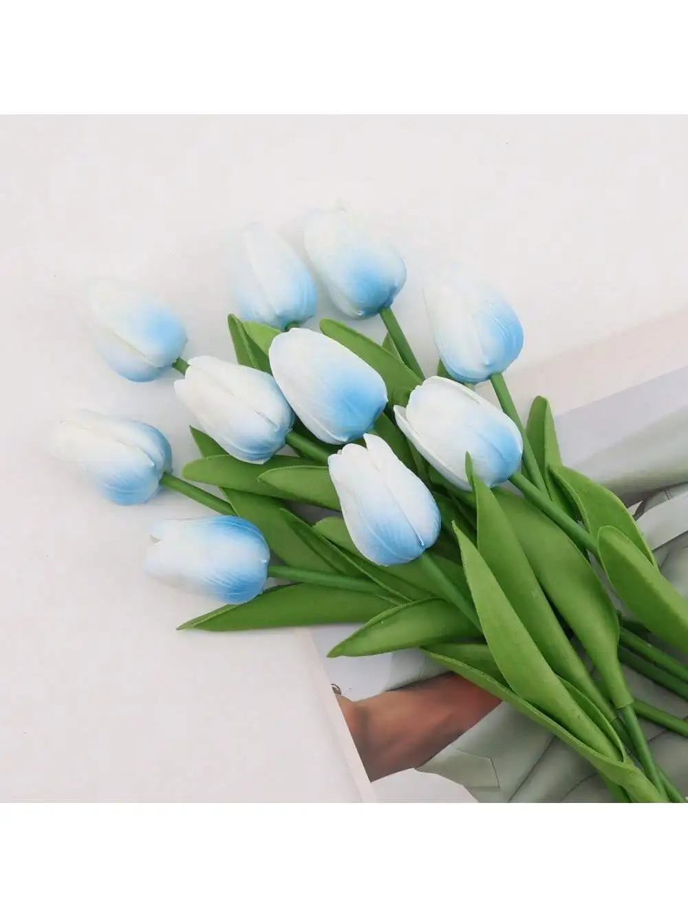 Ein Set mit 6 künstlichen Tulpen, geeignet für Heimdekoration, Tischdekoration zum Jahrestag, realistische künstliche Tulpenblumen (Vase nicht im Lieferumfang enthalten) – Detail 2