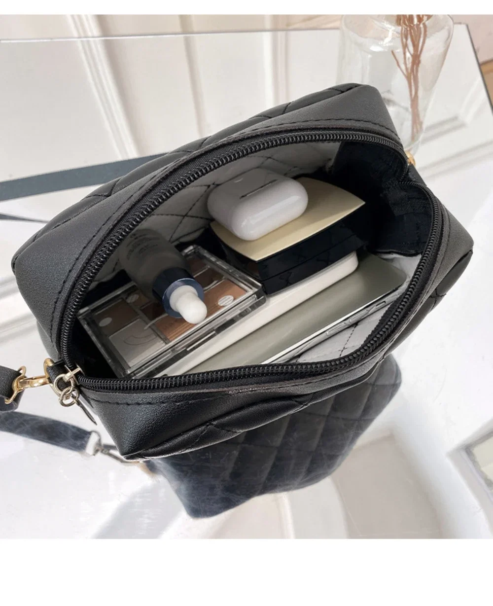 Diamond Quilted Tassel Crossbody