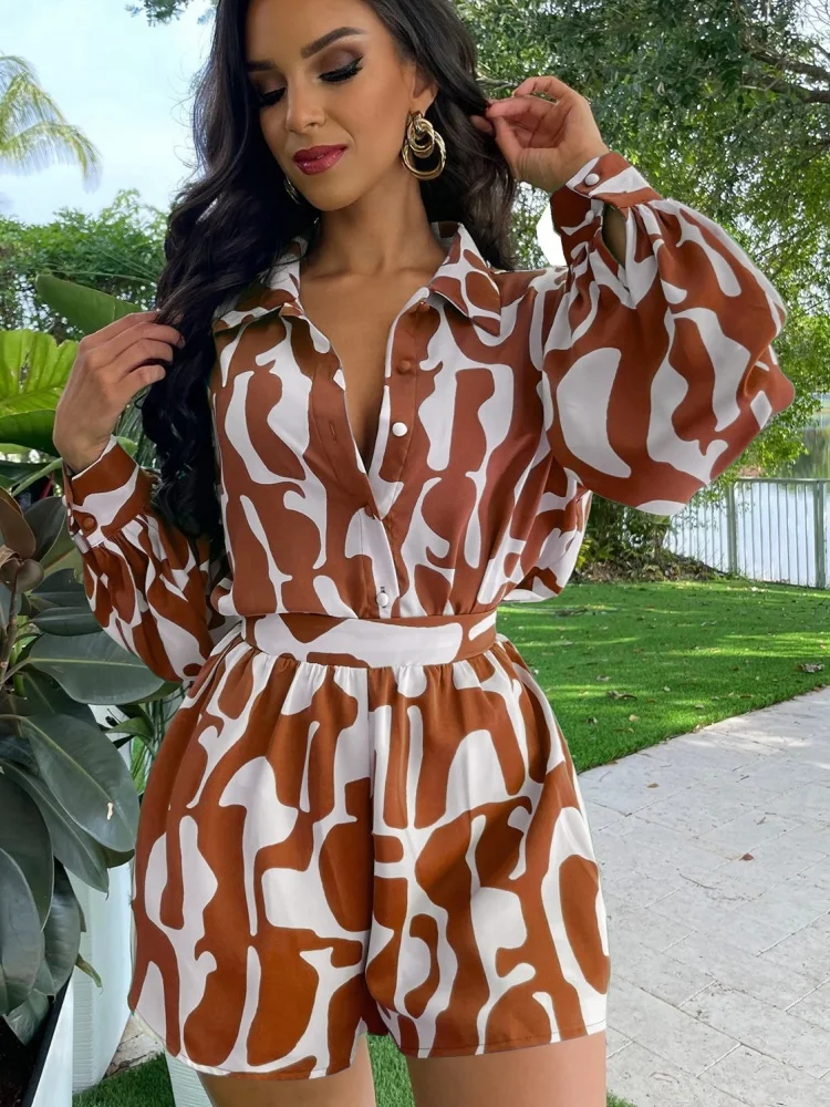 Wmstar Two Piece Sets Women Wholesale Loose Printed Button Top Shirt Casual Women's Shorts Set Summer 2025 Beach Outfits