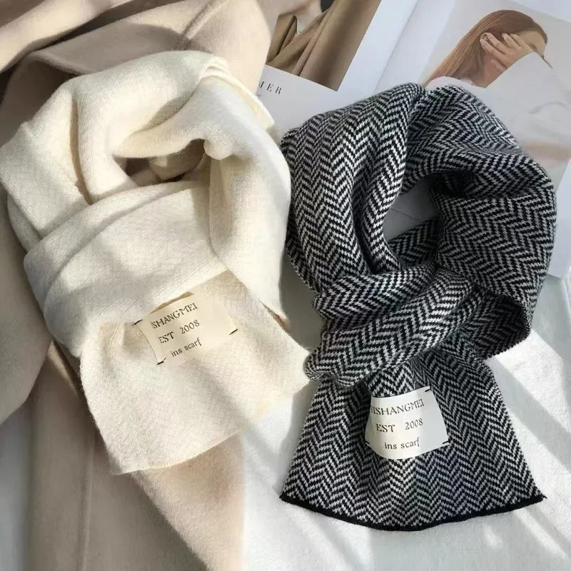 Women Winter Scarves High Quality Knitted Scarf Korean Style White Vintage Stripe Pattern Scarves Winter Outdoor Warm Scarves 3