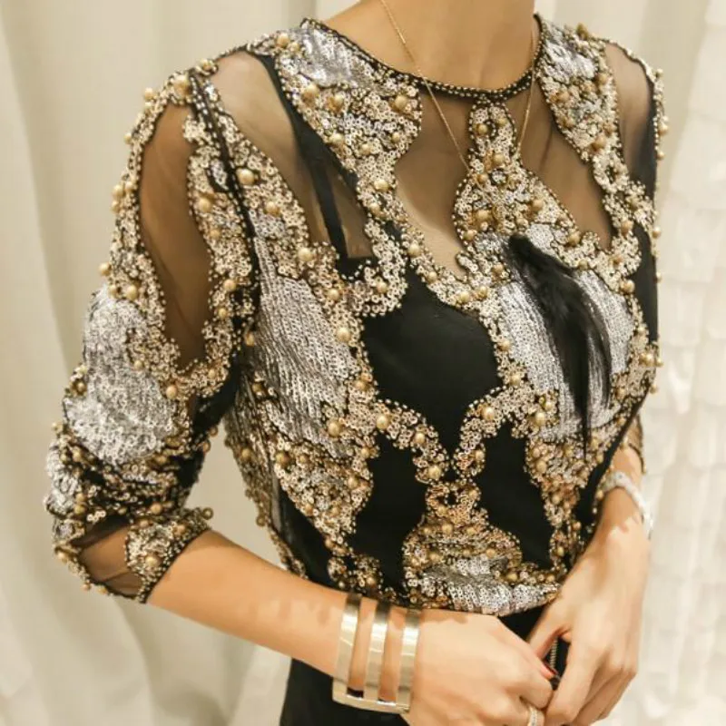 

Женская блузка с вышивкой и кристаллами, кружевные геометрические рубашки с тяжелыми бусинами, сексуальные блузки, Клубные Ажурные топы 2019