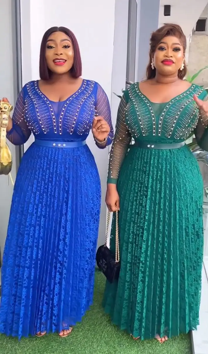

2023 Polyester African Dresses for Women Summer Elegant African Long Sleeve V-neck Long Dress Maxi Dress African Robes