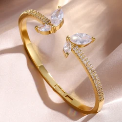 Elegant Gold Geometric Cuff Bangle with Cubic Zirconia (Gold Color B2310)