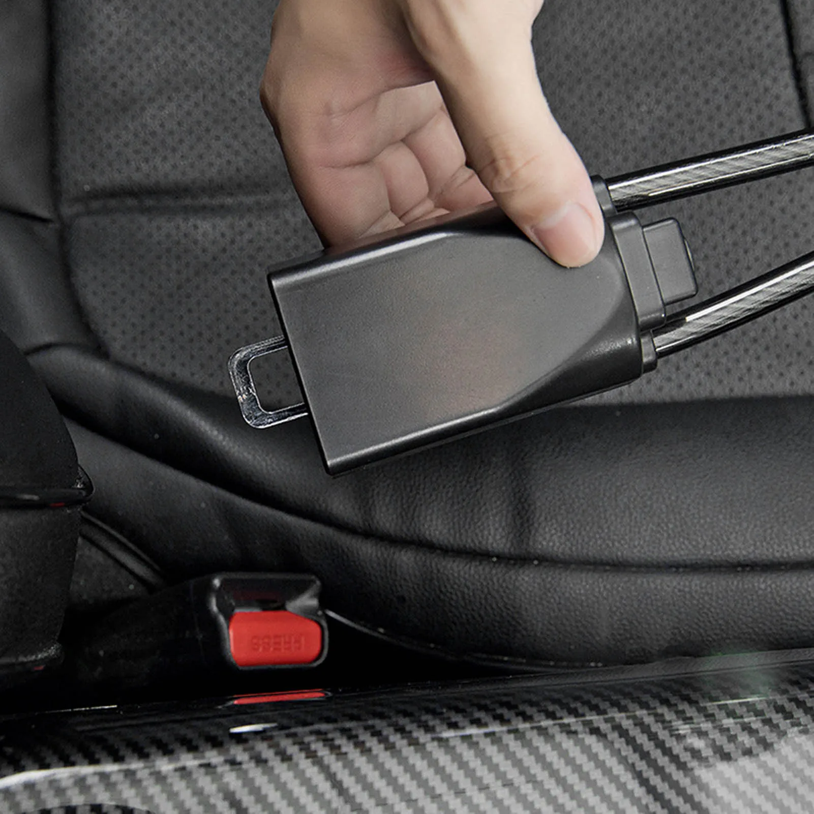 Enhanced Anti-Theft Steering Wheel Lock with Convenient Seat Belt Buckle Design