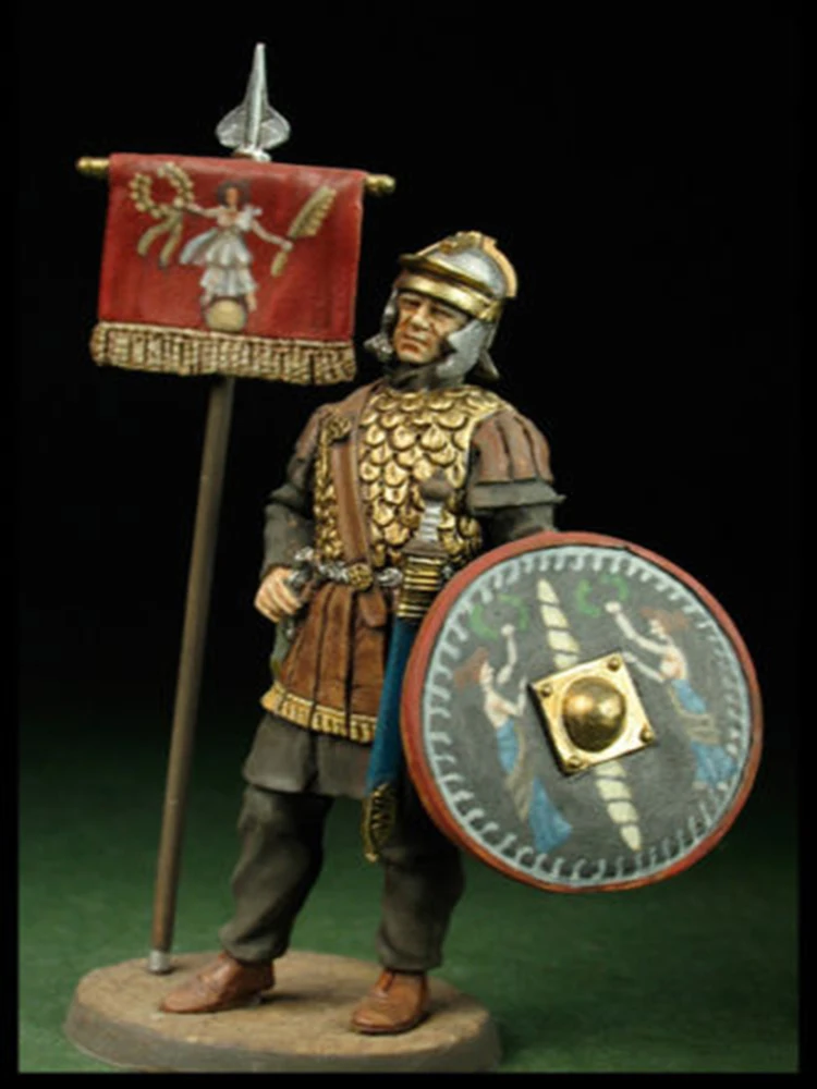 

1/32 54mm Roman warrior with base and shield 54mm toy Resin Model Miniature resin figure Unassembly Unpainted