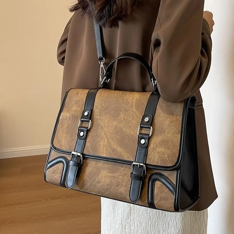 

2024 New Vintage Backpack Bag Women Autumn Winter Fashion College Style Student Briefcase Versatile Large Capacity Shoulder Bag