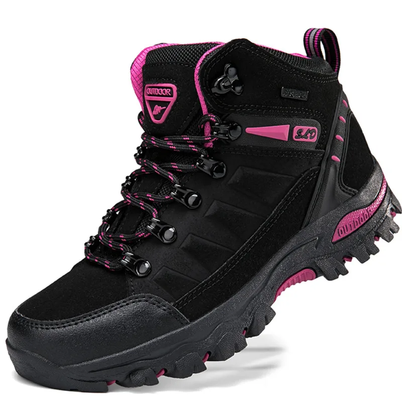 Women\'s Hiking Boots 1