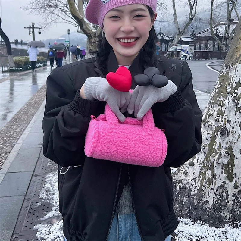 Women's Fashion Plush Bag Luxury Wool Fur Vintage Handbag Winter Fashion Chain Crossbody Bag Charming Women's Luxury Goods