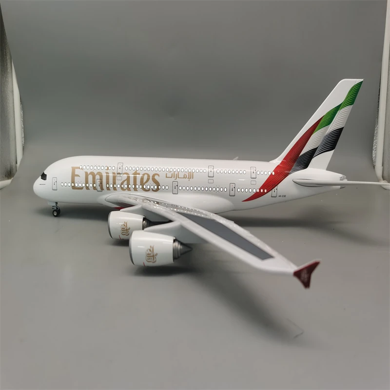 A380 47CM Scale New Emirates Airplane Model with LED Lights