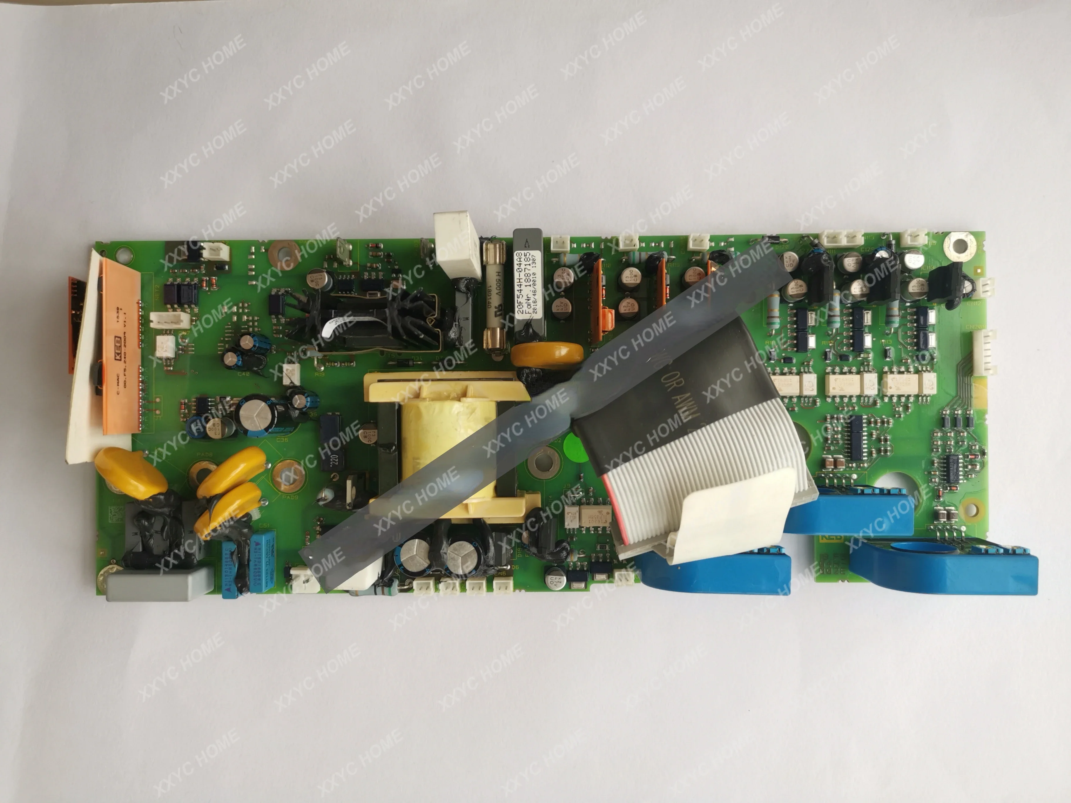 

Совершенно новый KEB F5 плата инверторного привода 20F544H-04A8 (вместо 20F544H-0448 ) 20F544H