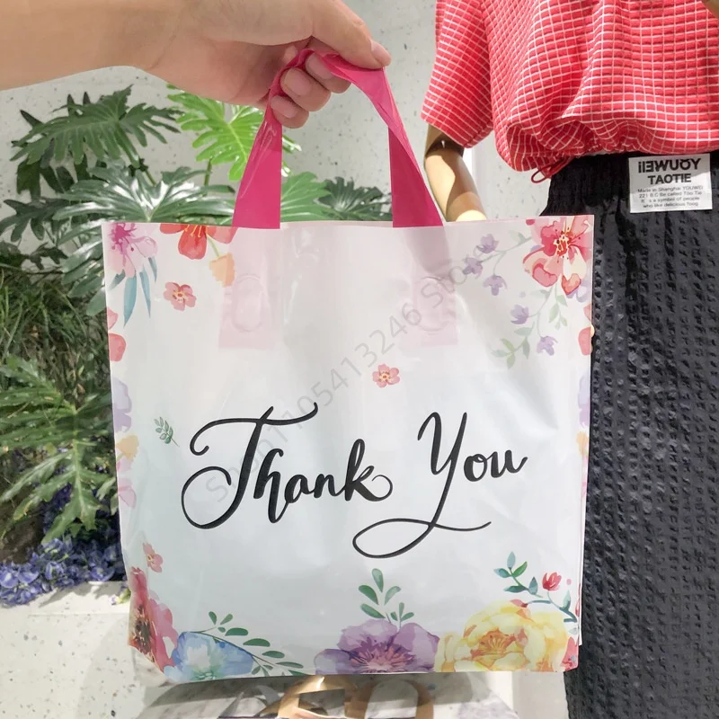 50 Stück Plastiktüten in 5 Stilen, modische, verdickte, tragbare Geschenktüten für Bekleidungsgeschäfte, Hochzeiten, Geburtstagsfeiern, Geschenkhandtaschen – Detail 6