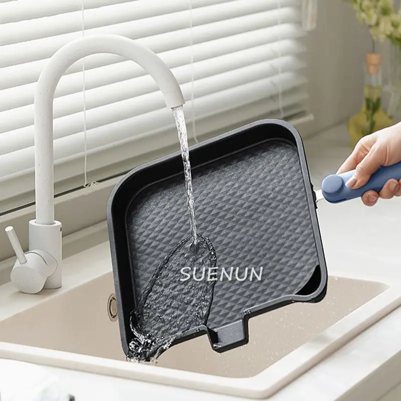Electric griddle for household deepening and enlarging baking pan with double-sided heating can be disassembled and washed